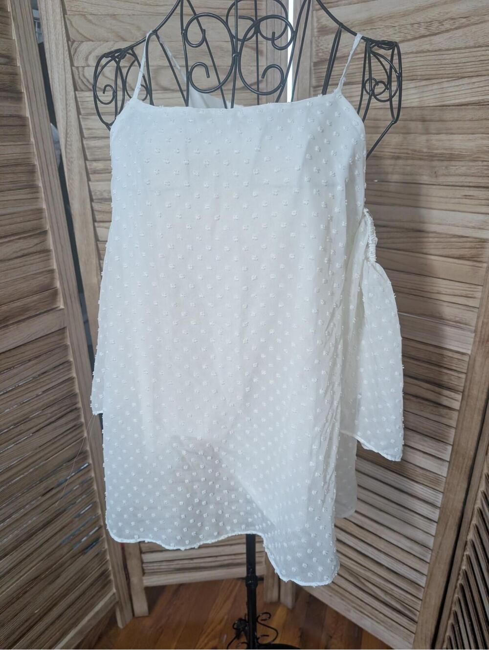Krazy Kat Womens White Flutter Sleeves Swiss Dots Romantic Sheer Open Shoulder